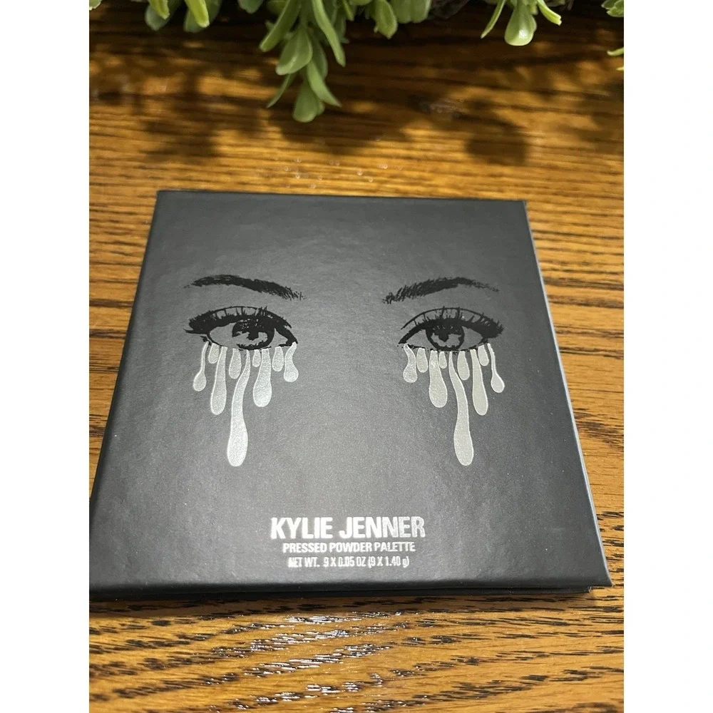The Burgundy Palette Kylie Jenner Pressed Powder Palette